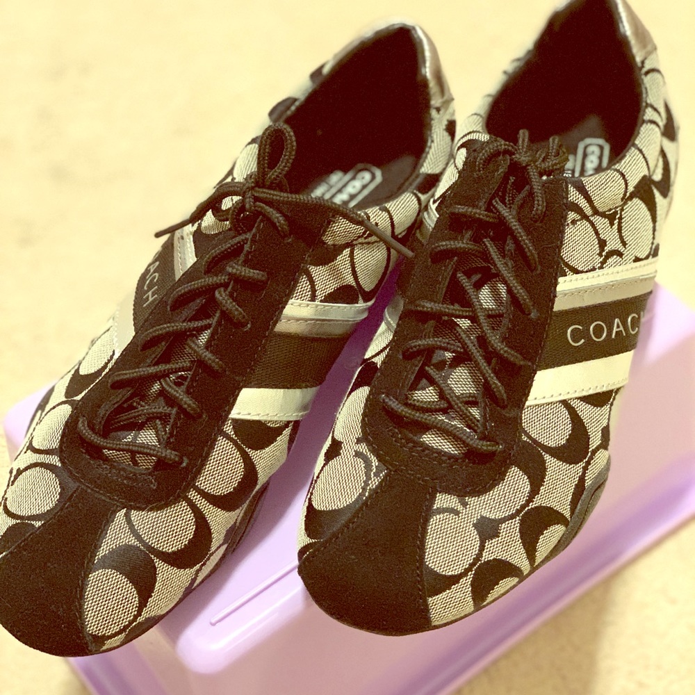 New unworn Coach Jayme sneakers